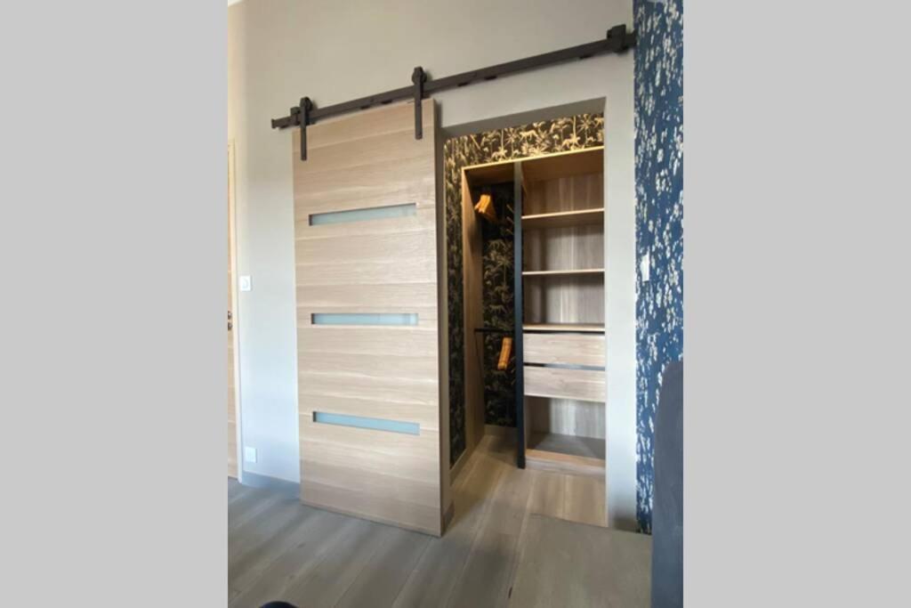 Magnifique Appartement Climatise - Classe 4 Etoiles Terrasson Dış mekan fotoğraf